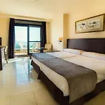 فندق Adaria مْبيرا