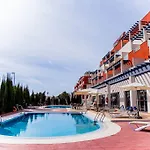 Adaria 4* مْبيرا