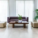 Adaria 4* مْبيرا