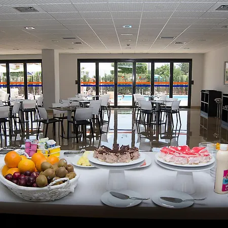 Hotel Adaria