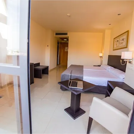 Hotel Adaria 4*