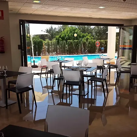 Adaria 4*